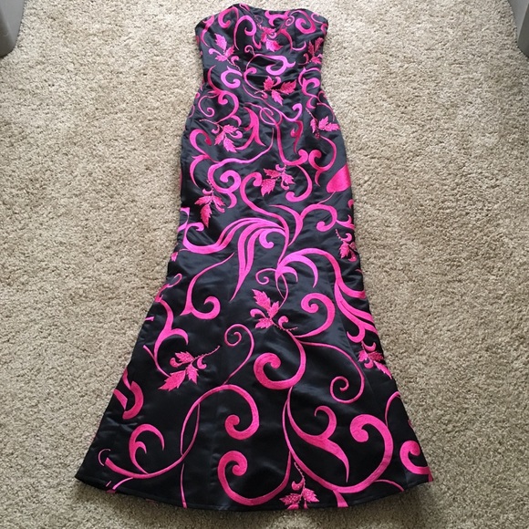 Jovani Prom Dress - Picture 2 of 2